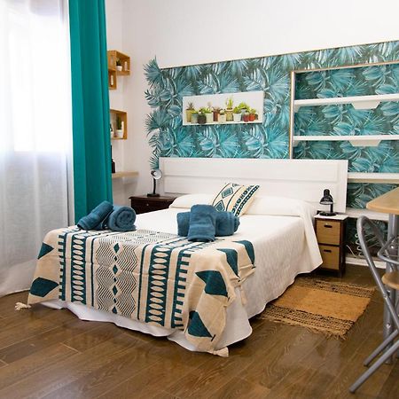 בדאחוז Alojamientos Puerta Palma Estudio מראה חיצוני תמונה
